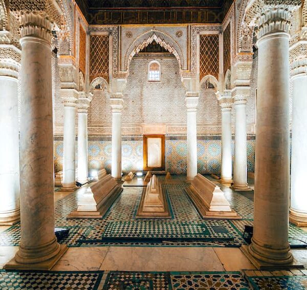 Marrakech Saadian Tombs and Souks Tour