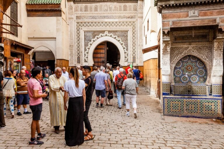 Fès : musée, médersa Al Attarine, tannerie et souks de la médina