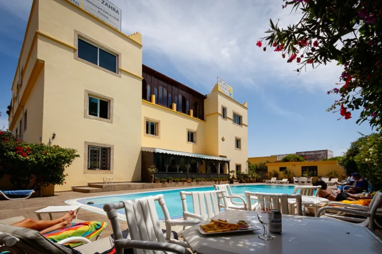 Hôtel-restaurant Lalla Mira ou similaire